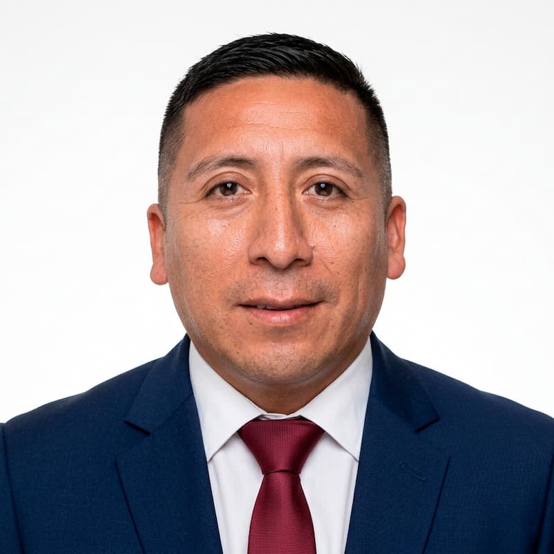 Alvaron De la Cruz, Edgar Adrián