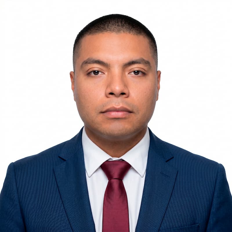De Paz Lancho, Leo Miguel
