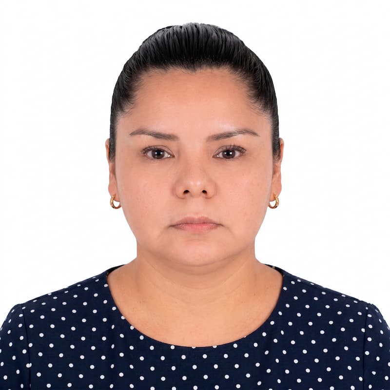 Yonz Núñez, Mady Verónica