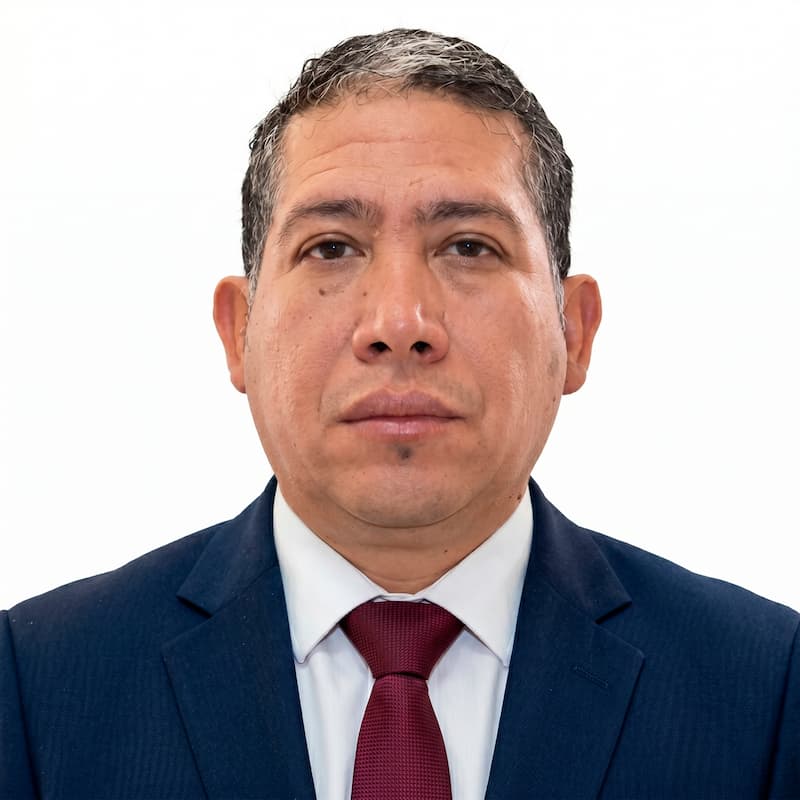 Castro Grandez, Royser