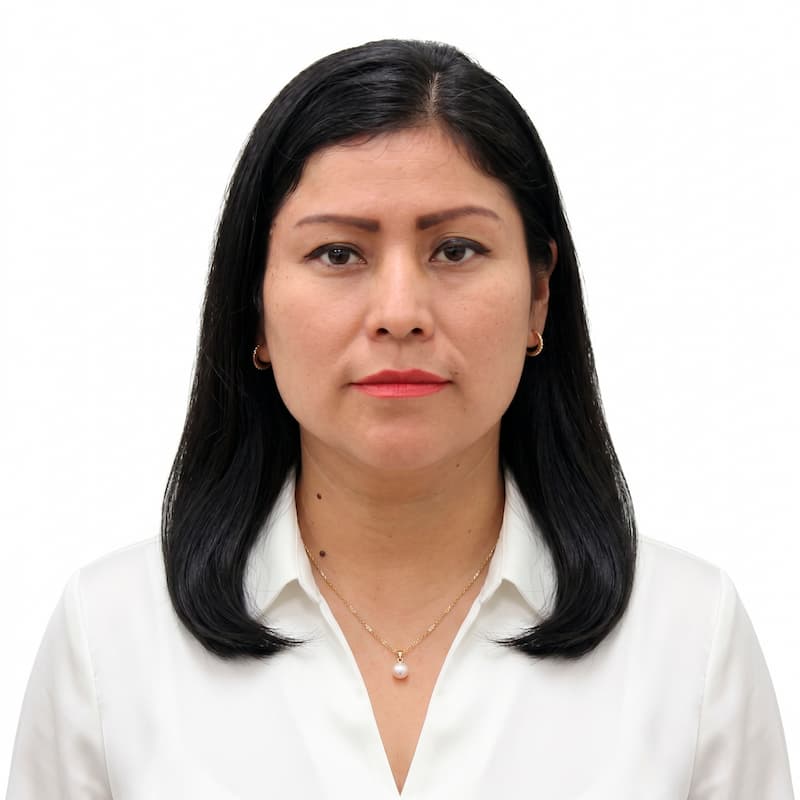 Ambrosio Dominguez, Yuli Liliana